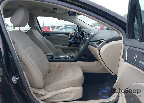 2020 Ford Fusion Se z USA, uszkodzony, nr VIN 3FA6P0HD2LR234342